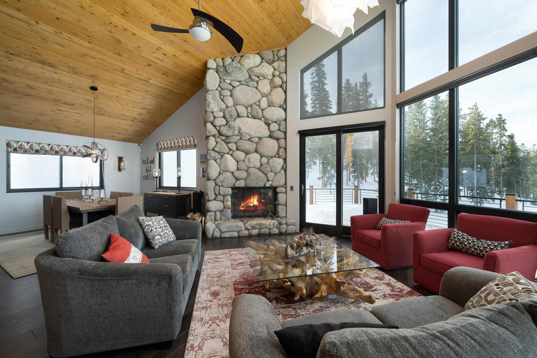 How to Stage a Home During Winter